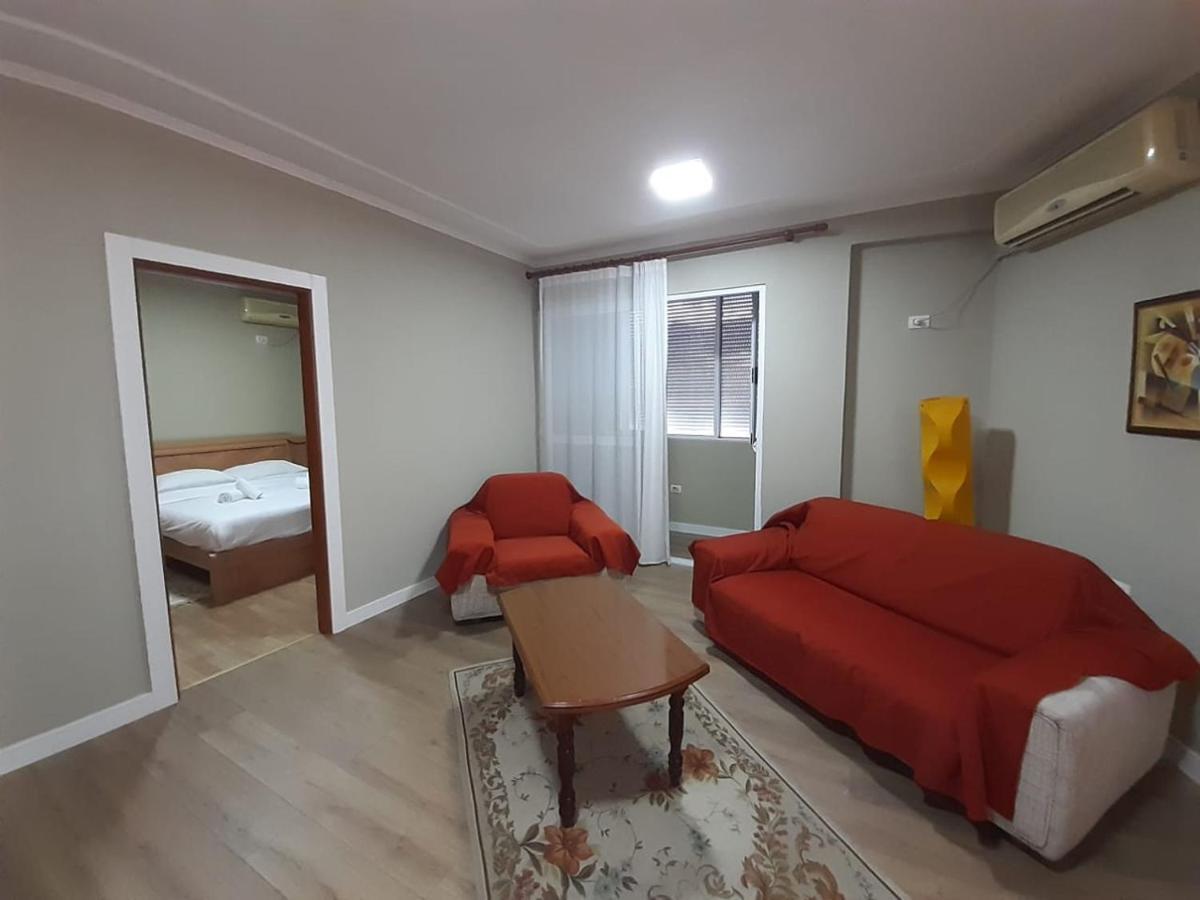 Signature Idea 3* Tiranë